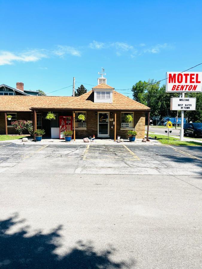 Benton Motel Luaran gambar